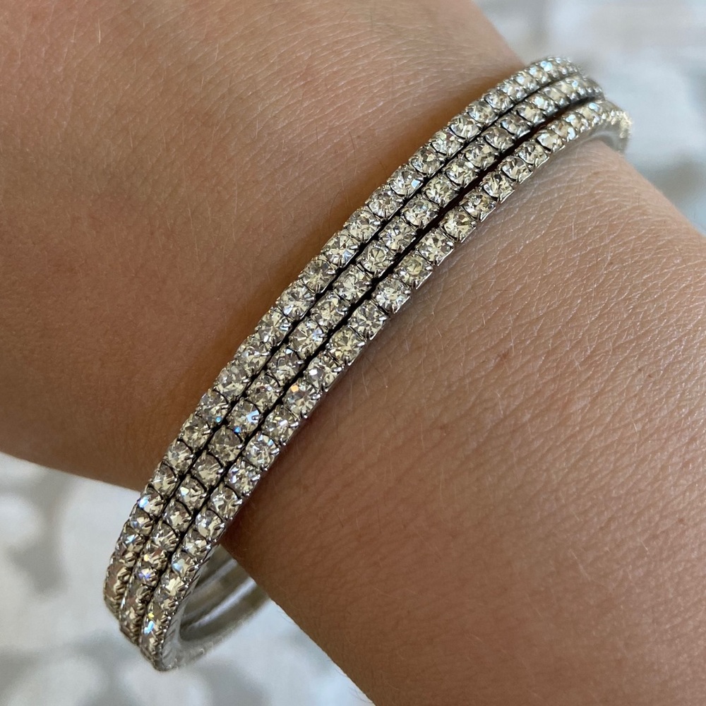 🎉2x HP🎉BOGO✨Set of Silver/Cubic Zirconia Bangles